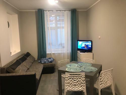 Apartament C18