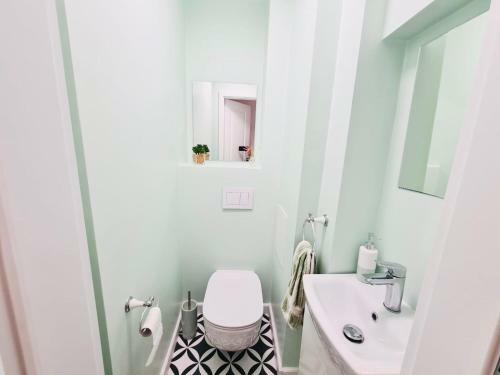 Mountain View 2-double Bedroom Apartment