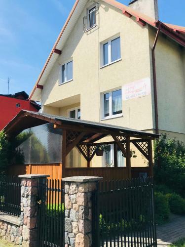 Pokoje I Apartamenty 200 M Do Pla?y