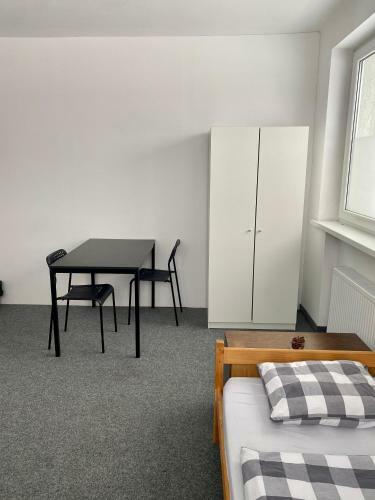 Helio Hostel