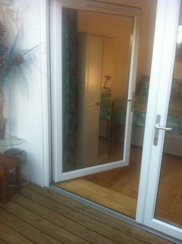 Hostal Acer Guest House