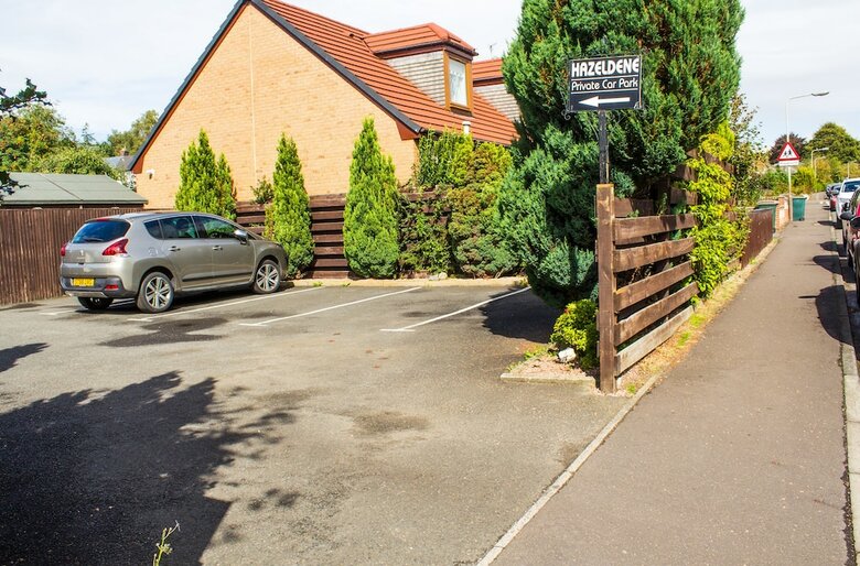 Hostal Hazeldene Guest House