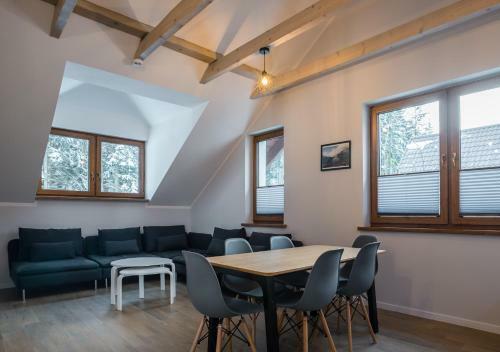 Apartamento Aston -domek Przy Lesie, Przestronny