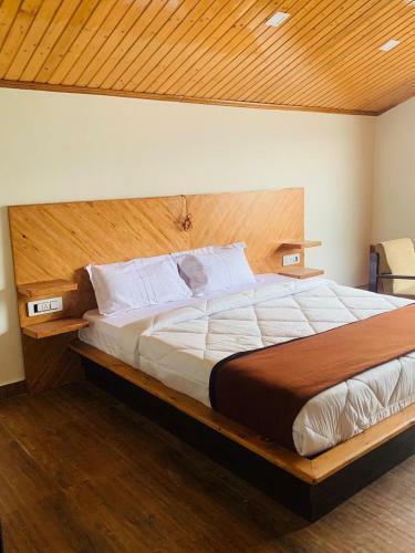 Bed & Breakfast Aikyam Homes
