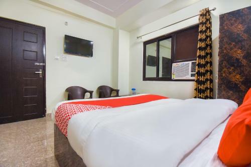 Vaccinated Staff - Oyo 69118 Hotel Relax