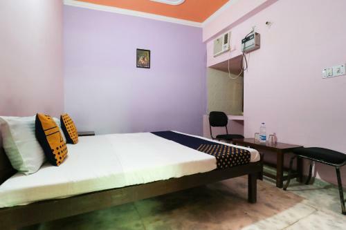 Oyo Flagship 62681 Hotel Deep Residency