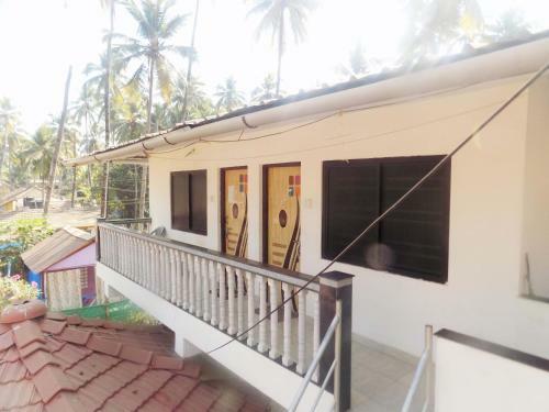 Hostal Flavia Guest House