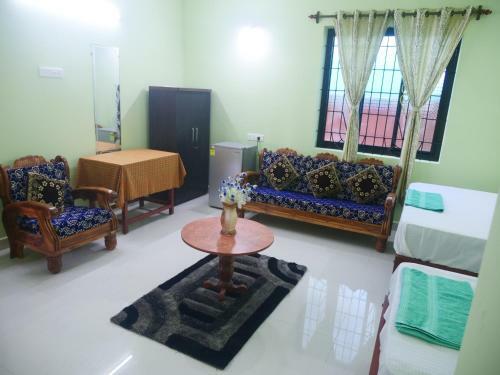 Hostal Flavia Guest House
