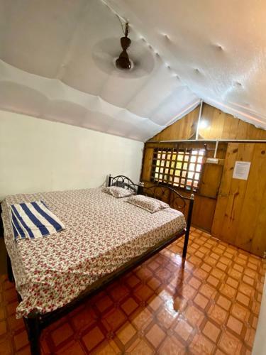 Hostal Flavia Guest House