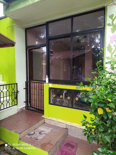 Hostal Holiday Cottage Guest Rooms Galgibaga