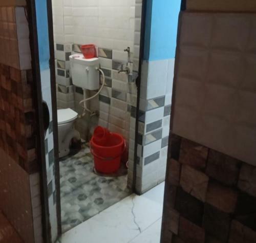 Hotel Radhey Milan By Wb Inn, Kanpur