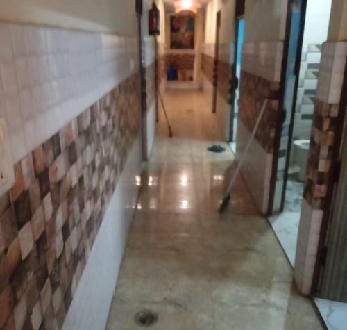 Hotel Radhey Milan By Wb Inn, Kanpur