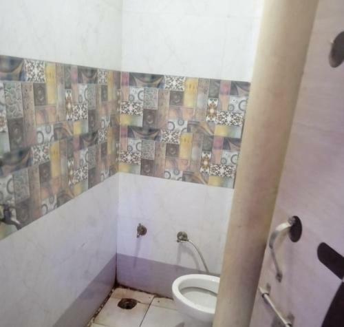 Hotel Radhey Milan By Wb Inn, Kanpur