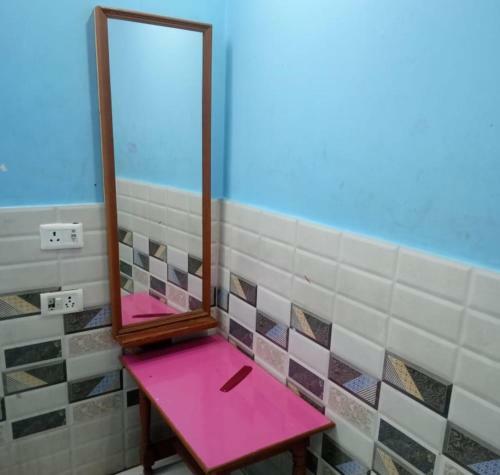 Hotel Radhey Milan By Wb Inn, Kanpur