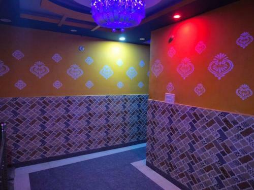 Hotel Asha Palace By Wb Inn, Kanpur