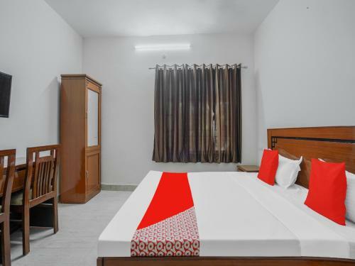 Hotel Oyo 85117 Dream Inn