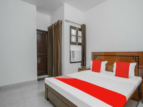 Hotel Oyo 85117 Dream Inn