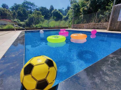 Villa Jenjon Karjat Resort - Casa Rosa