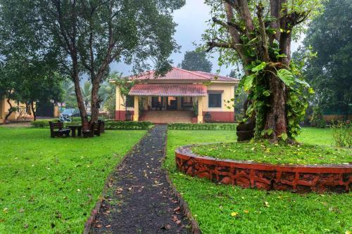 Villa Stayvista At Vintage Estate