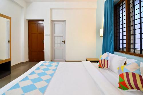 Hostal Oyo 79000 Grace Apartment