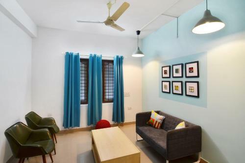 Hostal Oyo 79000 Grace Apartment