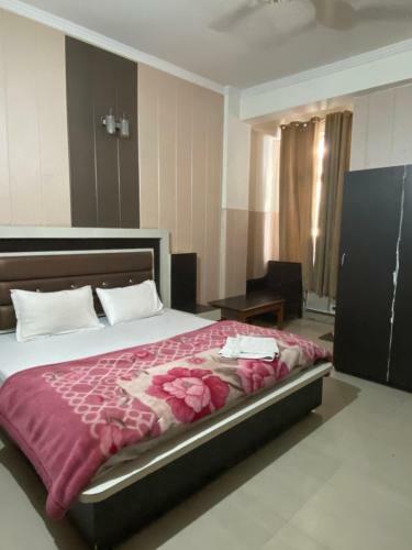 Hotel Neelkanth