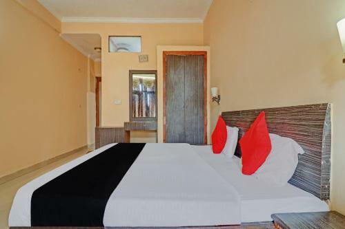 Oyo 82369 Hotel Holiday Katra