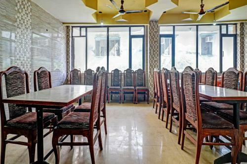 Oyo 82369 Hotel Holiday Katra