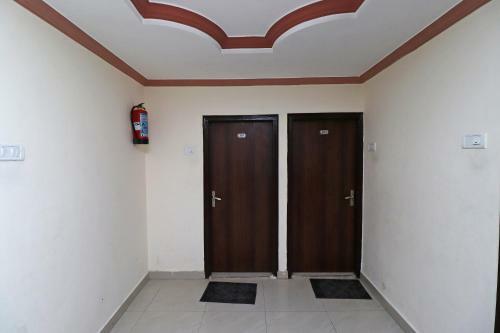 Spot On 40978 Hotel Arya