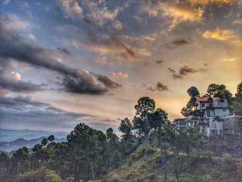 Sukhmani Homestay Villa