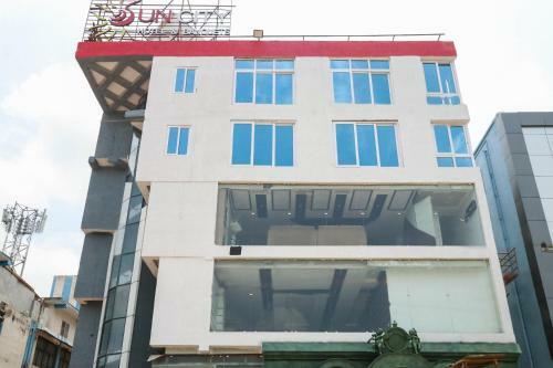 Collection O 46993 Hotel Suryansh