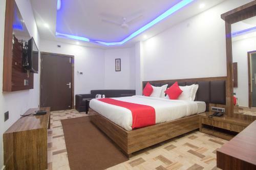 Oyo 26885 Hotel Heritage