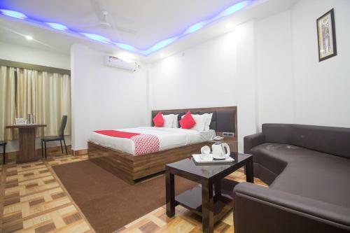 Oyo 26885 Hotel Heritage