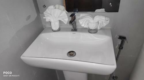 Emperor-hotel Rachana Continental Pvt Ltd