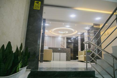 Hotel Crescent International