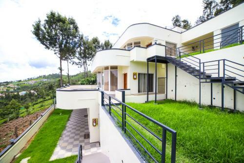 Hostal Aira Residency