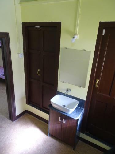 Hostal Hotel Bakul