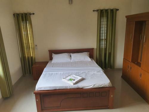 Posh Villa At Kottayam Town With 4 Bedrooms