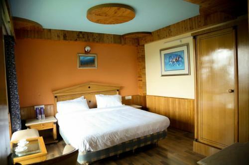 Hotel Hari Om Paradise