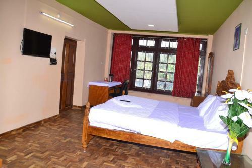 Villa Yashini Holidays Kodaikanal