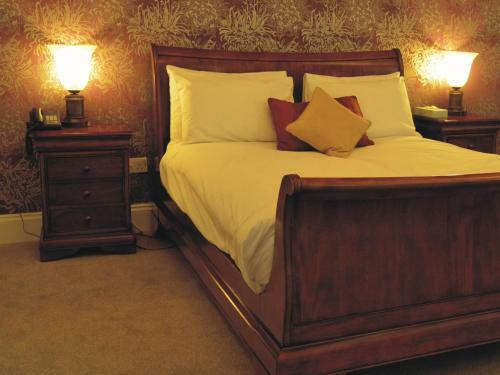The Thomas Paine Hotel