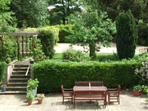 Hostal Wereham House