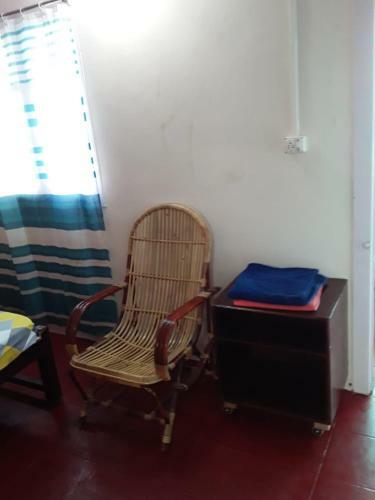 Bend House Top Private One Bedroom Apartment