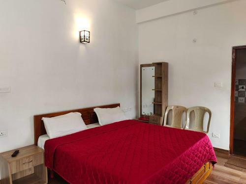 Hotel Sri Akilambiga Residency