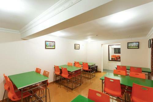Hotel Yogi Cool Stay Residency