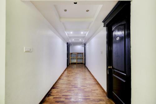 Hotel Oyo 81540 Santhigiri Residency