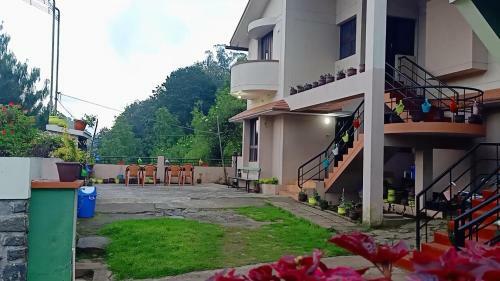 Tree Top Villa Kodaikanal Homestay