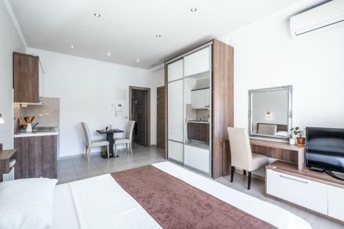 Modern Apartments, Close To The Beach