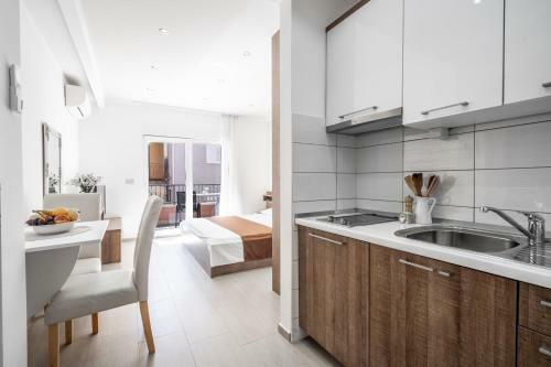 Modern Apartments, Close To The Beach