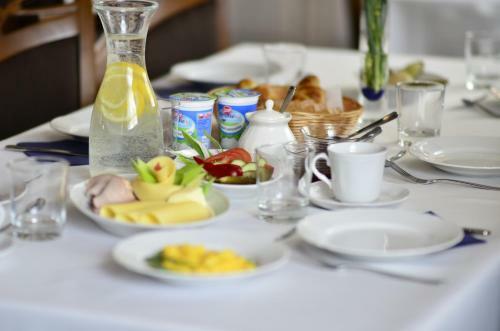 Bed & Breakfast Targowski Dw�r Mazury